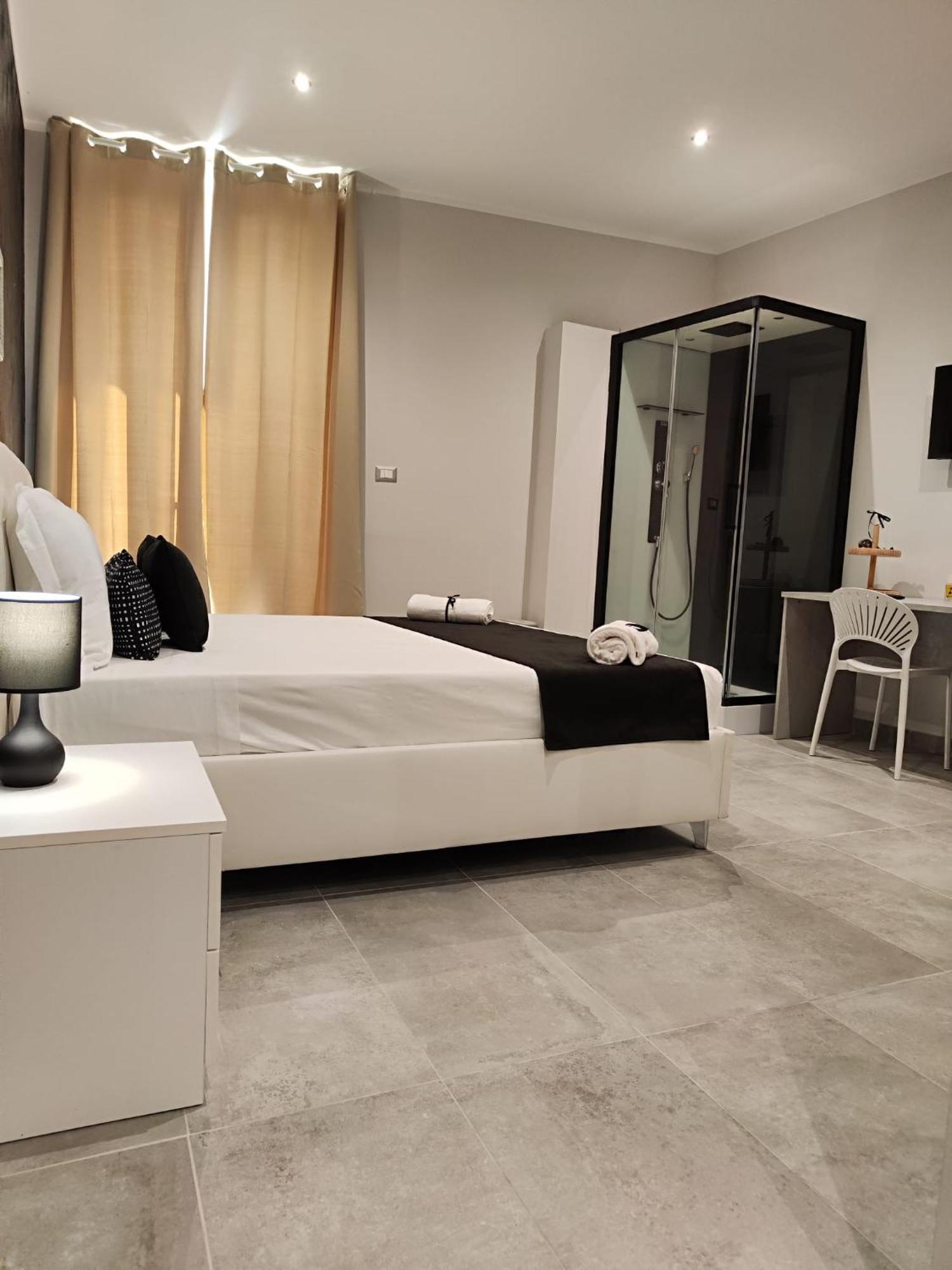 Hotel Movida คาโซริอา ภายนอก รูปภาพ