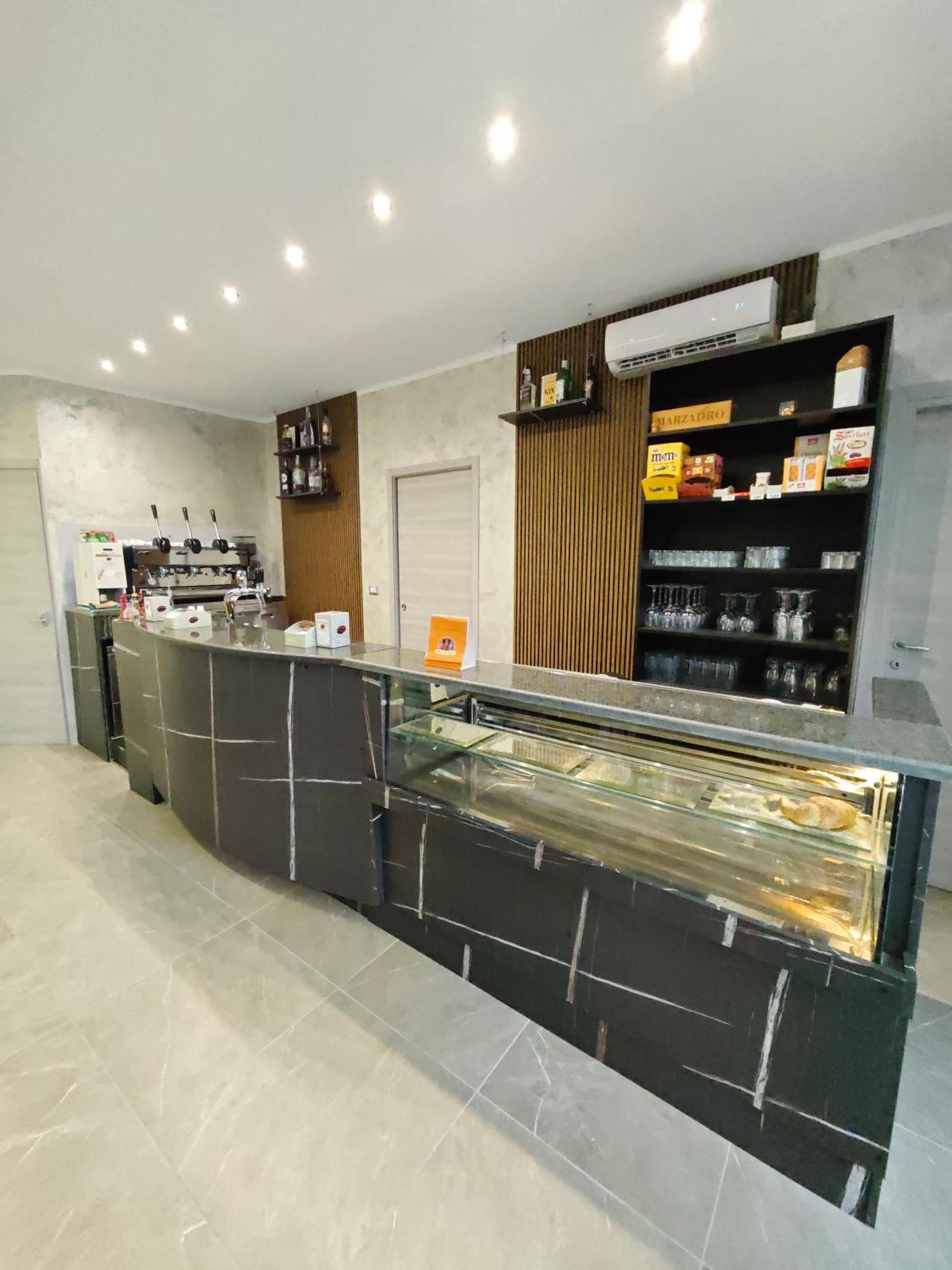 Hotel Movida คาโซริอา ภายนอก รูปภาพ